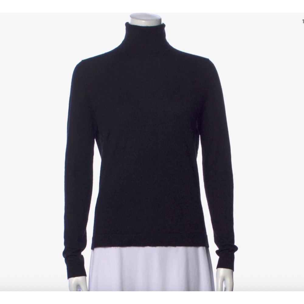 Neiman Marcus Women 100%Cashmere LongSleeve Turtleneck Sweater S Minimalist Cozy